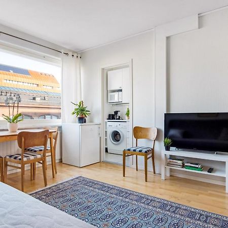 Wehost Munkkisaarenkatu Apartment Хелзинки Екстериор снимка